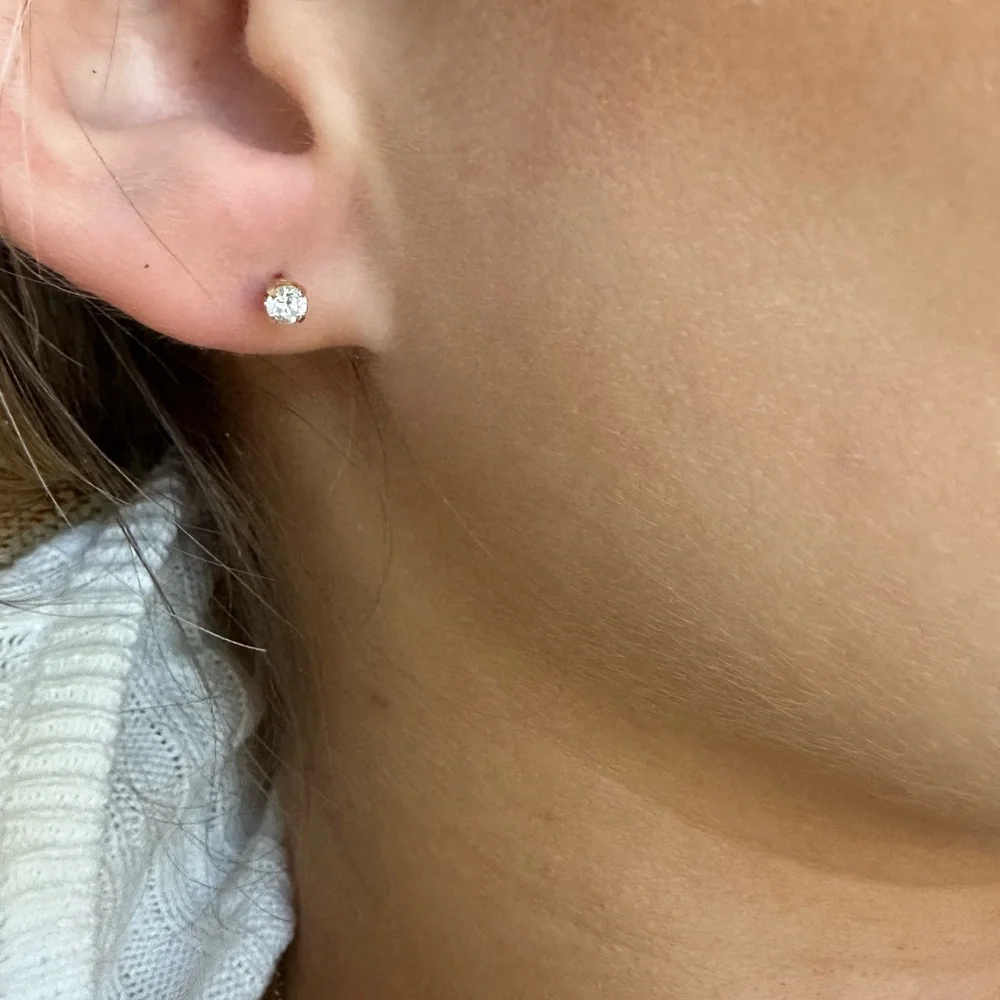 14k real solid Gold Stud CZ Earrings